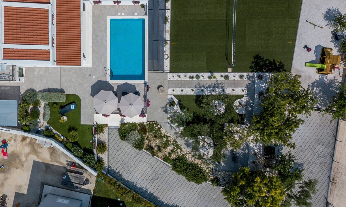 Kastel Kambelovac Villa | Villa Sirena SAVE 20 percent on Split-villas com