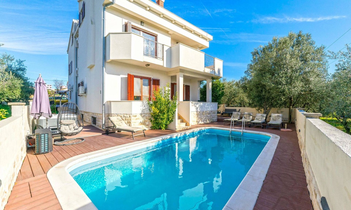 Sveti Filip i Jakov Villa | Villa Slavica ZadarVillas