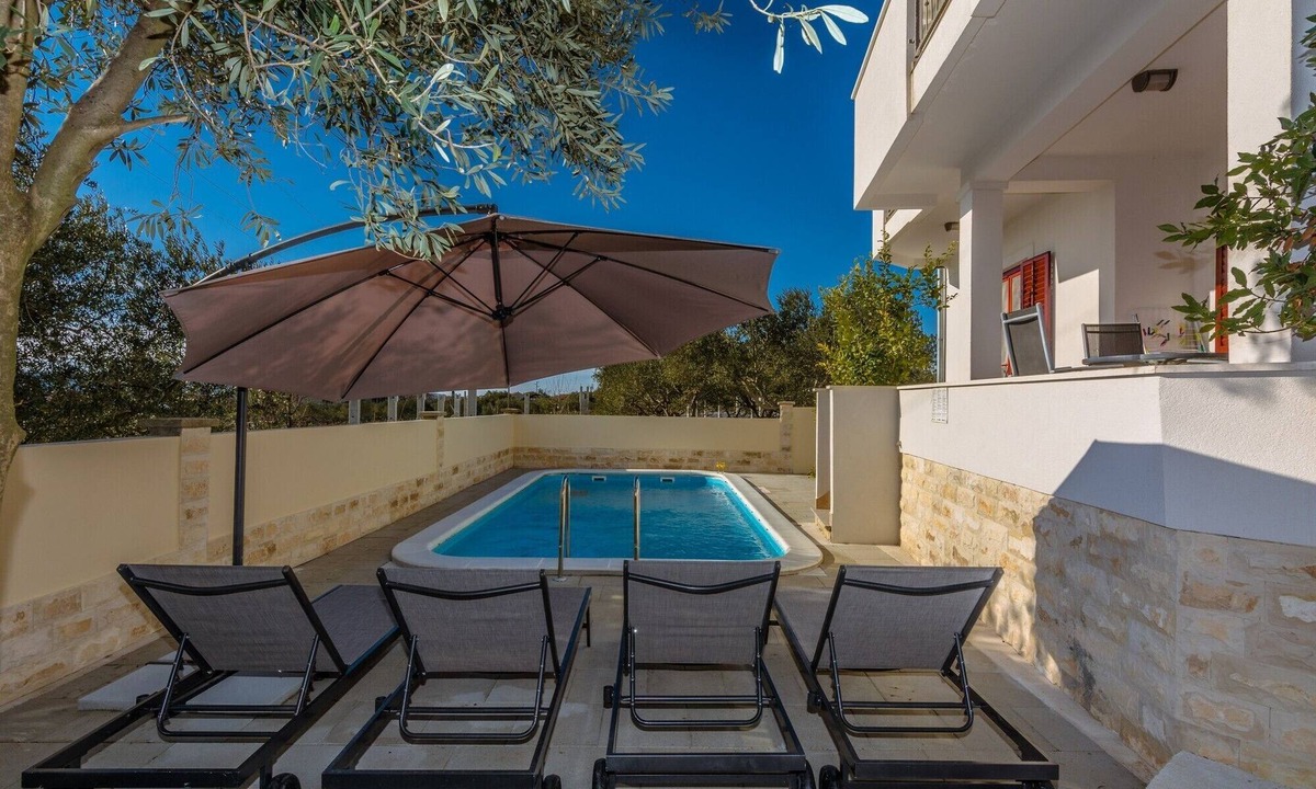 Sveti Filip i Jakov Villa | Villa Slavica-Five bedroom villa