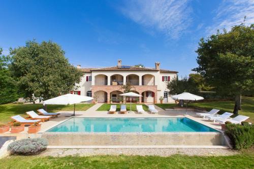 Filipini Villa | Villa Sophie