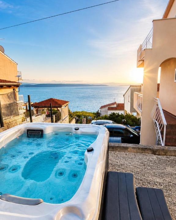 Businci Villa | Villa Starlight Okrug Panoramic Sea View & Jacuzzi