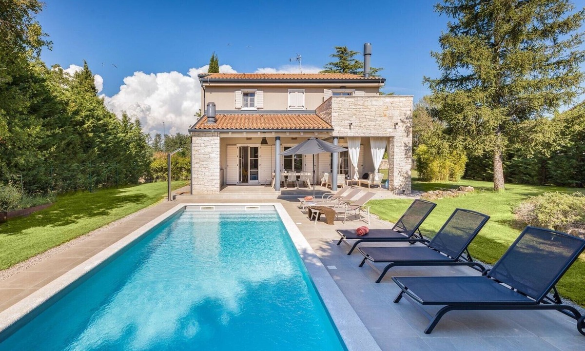 Zminj Villa | Villa Tena by Villsy