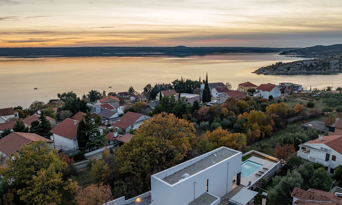 Maslenica Villa | Villa The Family ZadarVillas