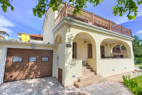 Cizici Villa | Villa Toic