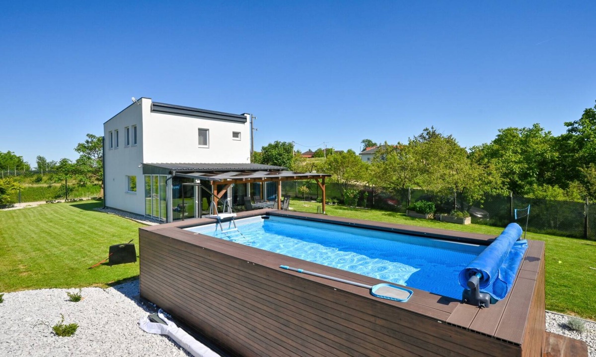 Gornji Kneginec Villa | Villa Una by Villas Guide