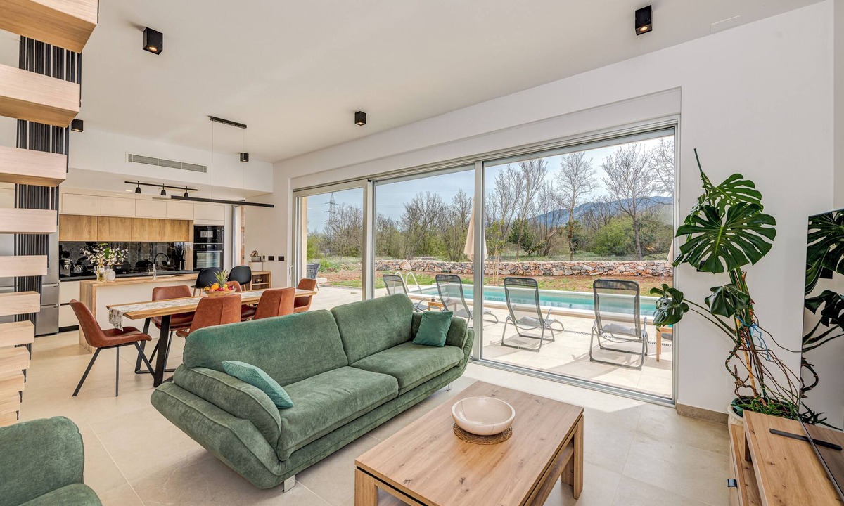 Krusvar Villa | Villa Ventula