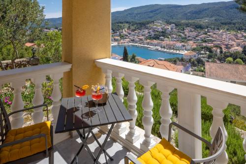 Island Hvar Apartment | Villa Vista