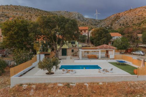 Danilo Villa | Villa Vuki