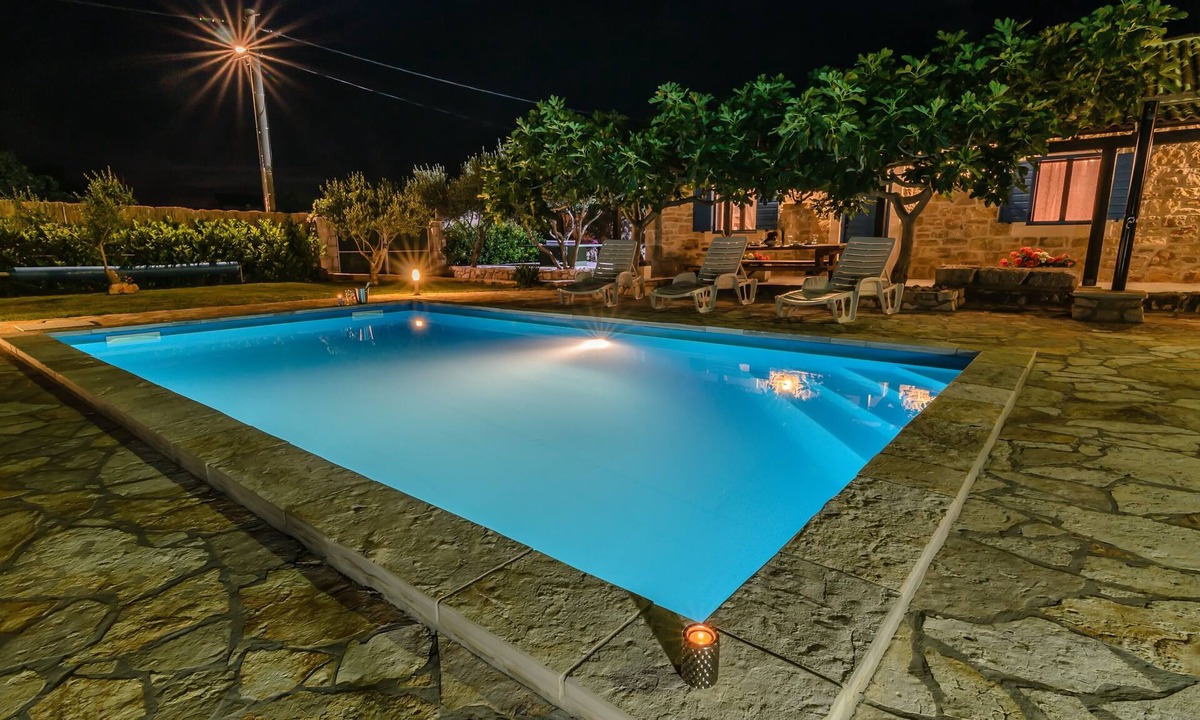 Posedarje Villa | Villa with pool Jukic