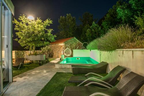 Tugare House | Village property Truša