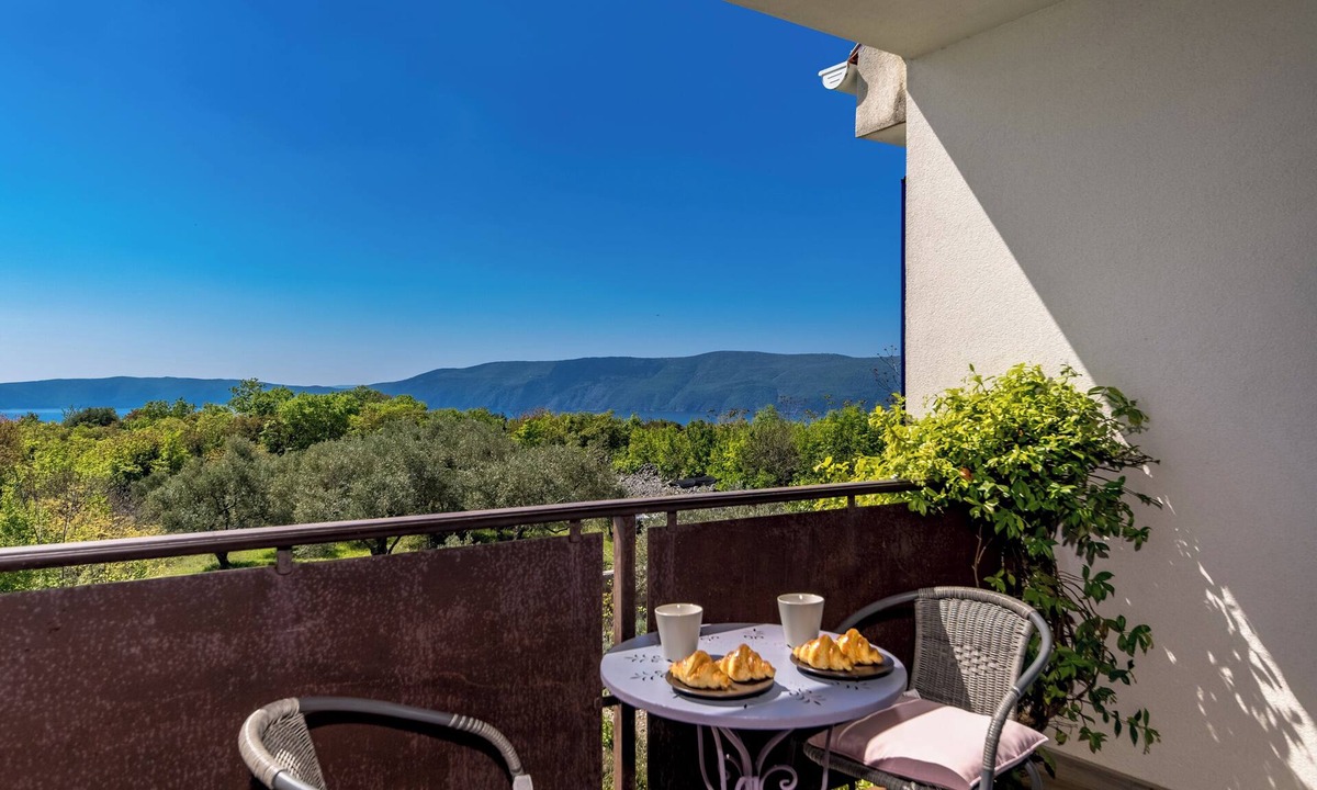 Brzac Apartment | Wabi Sabi Apt4 Pool & Sea View, Brzac, Croatia
