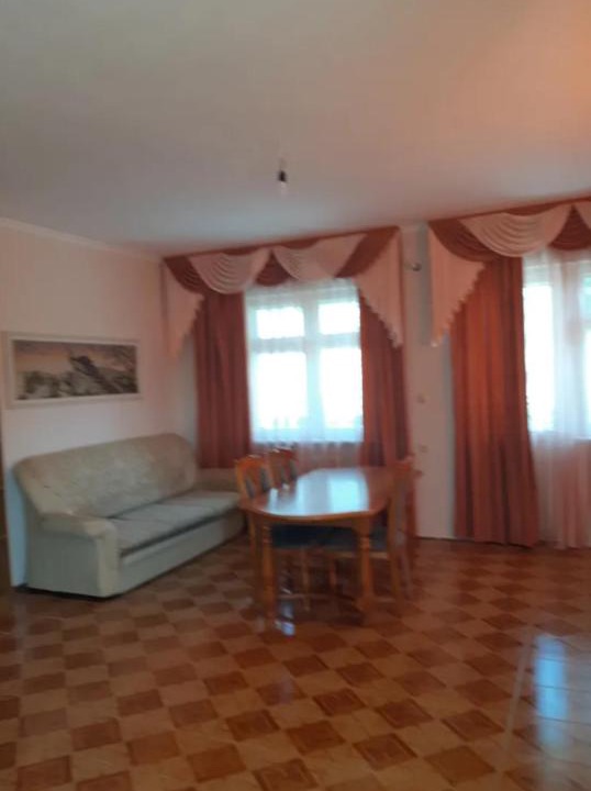 Nasice Apartment | White House