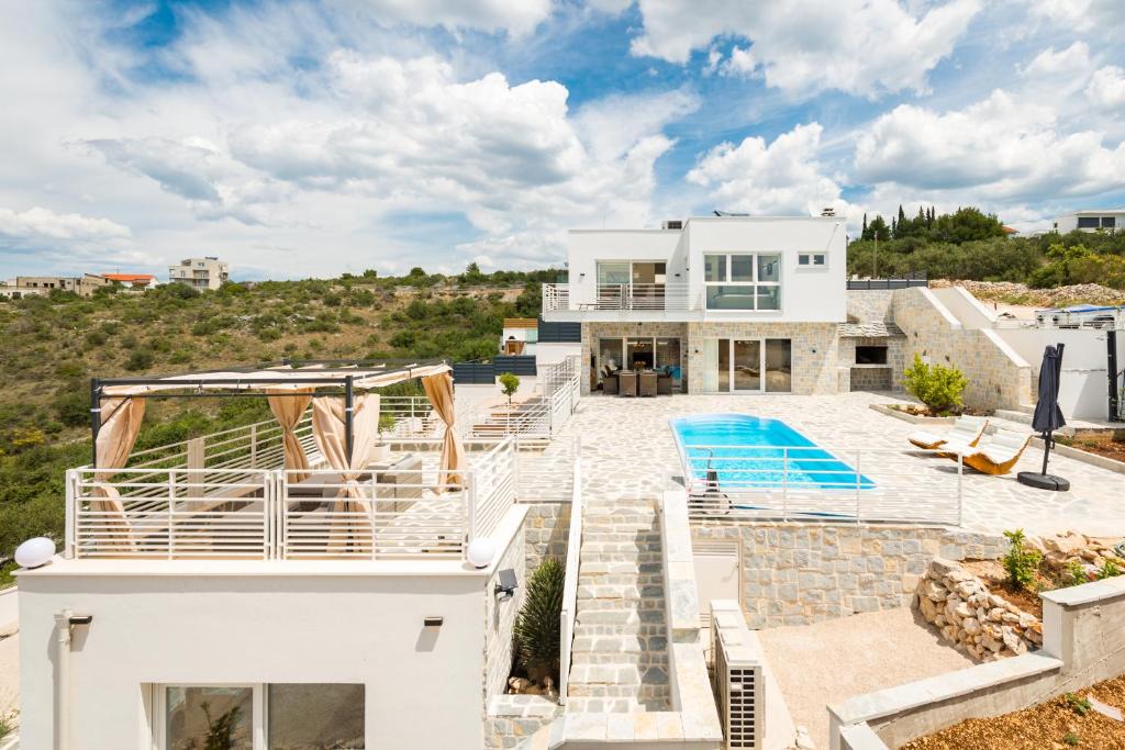 Primosten Villa | White Pearl Primošten