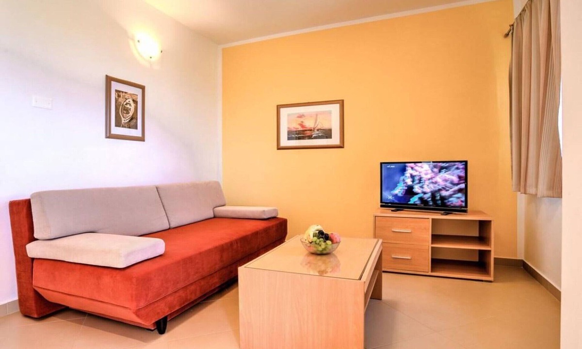 Brsec Apartment | Wonderful Brsec Apartments with Sea View and Shared Pool - Standard One Bedroom Apartment