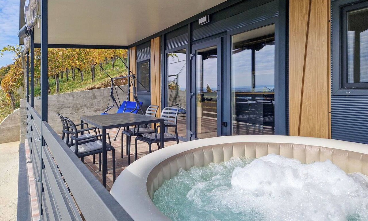 Kalnik House | Wonderful private villa with hot tub, WIFI, A/C, TV, terrace, pets allowed and panoramic view