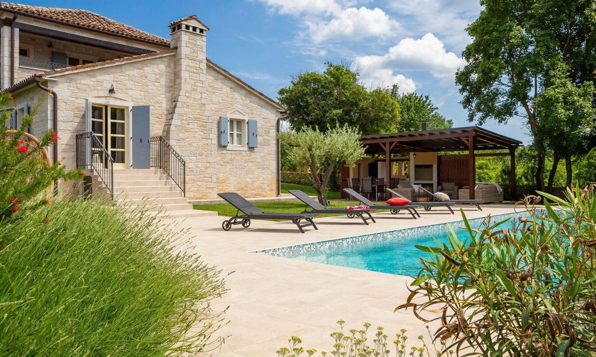 Mofardini House | Wonderful private villa with private pool, WIFI, A/C, TV, terrace, pets allowed and panoramic view