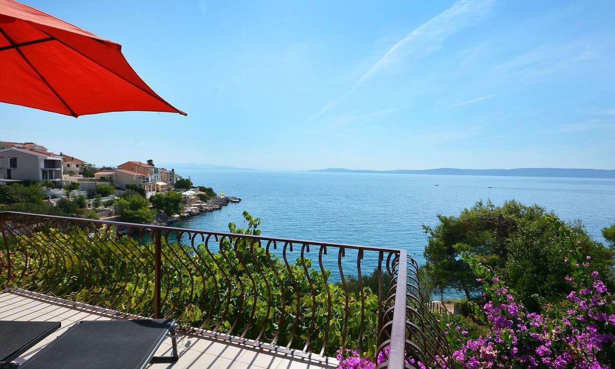 Businci House | Wonderful private villa for 7 guests with WIFI, A/C, TV, terrace and pets allowed