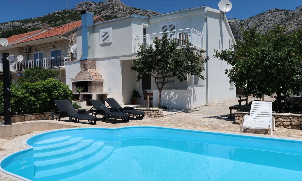 Kuciste House | Wonderful private villa for 8 guests with WIFI, A/C, pool, TV, terrace and pets allowed