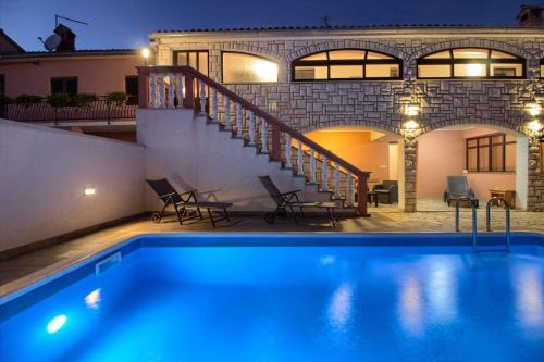 Valtura Villa | Wonderful villa Dvori with private pool for 12 persons near Pula