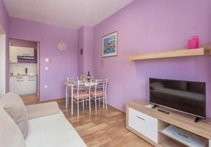 1 Bedroom Amazing Apartment In Opric