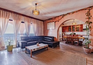 101 m² Apartment ∙ 3 bedrooms ∙ 8 guests