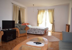 105 m² Apartment ∙ 3 bedrooms ∙ 8 guests