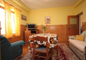 106 m² Apartment ∙ 3 bedrooms ∙ 7 guests