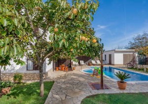 125 m² House ∙ 3 bedrooms ∙ 7 guests in Snašići