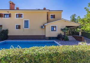 175 m² Accommodation ∙ 5 bedrooms ∙ 12 guests