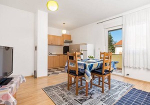 2 bedroom accommodation in Rijeka in Buzdohanj