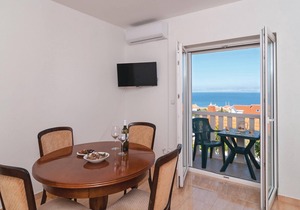 2 bedroom accommodation in Postira in Postira