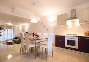 2 Bedroom Nice Apartment In Pula in Pula