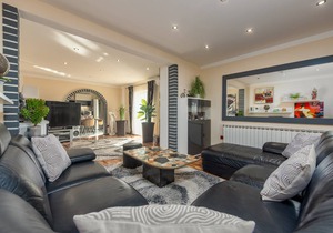 219 m² House ∙ 5 bedrooms ∙ 10 guests