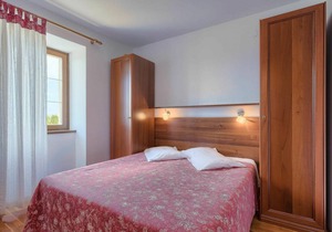 240 m² Villa ∙ 10 bedrooms ∙ 16 guests in Krasica