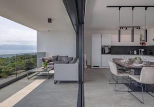 3 bedroom cozy apartment in Kostrena