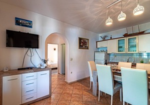 47 m² Apartment ∙ 2 bedrooms ∙ 5 guests in Žrnovo