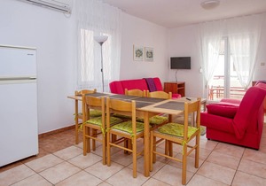 54 m² Apartment ∙ 2 bedrooms ∙ 6 guests in Pirovac