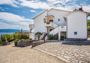 55 m² Apartment ∙ 2 bedrooms ∙ 5 guests in Vrbnik