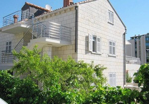 80 m² Apartment ∙ 2 bedrooms ∙ 6 guests in Lapad