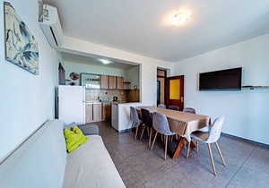 93 m² Apartment ∙ 4 bedrooms ∙ 8 guests