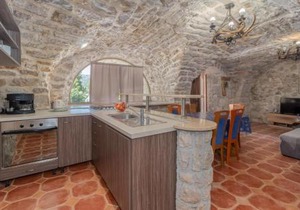 Amazing Apartment In Grizane in Grižane