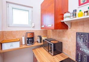 Amazing apartment in Raslina with WiFi