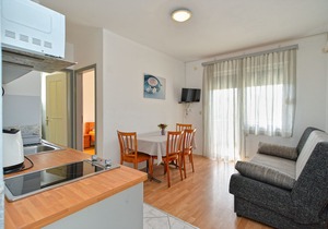 Apartment 2071/34100 (Istria - Stinjan), 500m from the beach in Stinjan