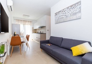 Apartment for 4 persons approx. 45 m² in Poreč, Istria (Istrian Riviera) in Mugeba