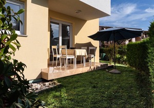 Apartment in Monterol with Garden and Terrace