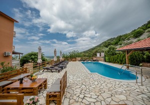 Apartment in Mundanije with Seaview, Terrace, Air condition, WIFI (3748-1) in Mundanije