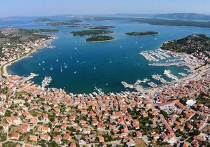 Apartment Nada - 150m from sea : A1(4) - Murter, Island Murter, Croatia
