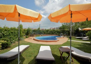 Apartment Zwei Rosen - PUL550 by Interhome in Fondole