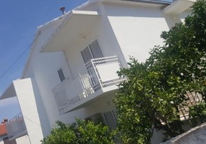 Apartments and rooms with parking space Hvar - 15378 in Hvar