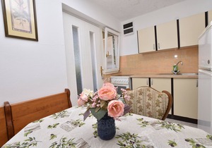 Apartments Jurkic (78001-A2) - Dolac